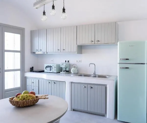 Apartament Yposkafon Concept Two-bedroom With Private Jacuzzi And Hamam Megalochori (Santorini)