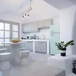 アパート Yposkafon Concept Two-bedroom With Private Jacuzzi And Hamam