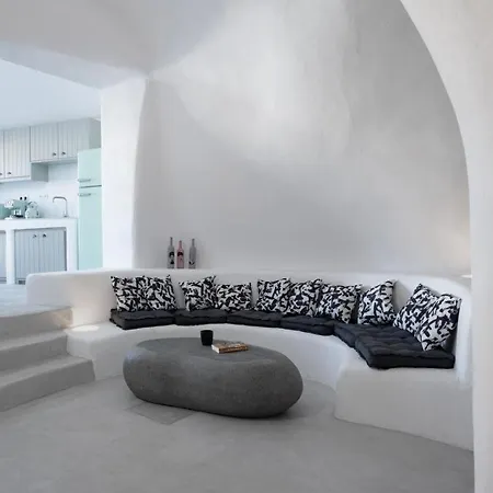 Yposkafon Concept Two-bedroom With Private Jacuzzi And Hamam Apartament Megalochori (Santorini)