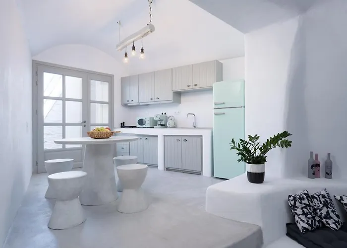 아파트 Yposkafon Concept Two-bedroom With Private Jacuzzi And Hamam