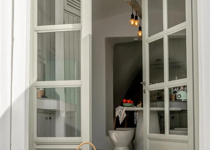 Yposkafon Concept Two-bedroom With Private Jacuzzi And Hamam 아파트 *