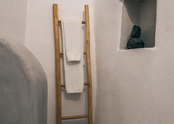 Apartmán Yposkafon Concept Two-bedroom With Private Jacuzzi And Hamam Megalochori (Santorini)