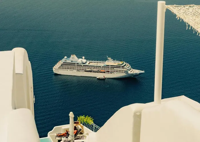 Yposkafon Concept Two-bedroom With Private Jacuzzi And Hamam 아파트 메갈로호리