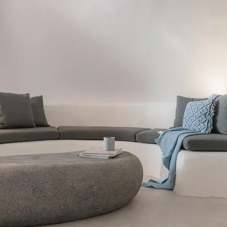 Yposkafon Concept Two-bedroom With Private Jacuzzi And Hamam Apartment