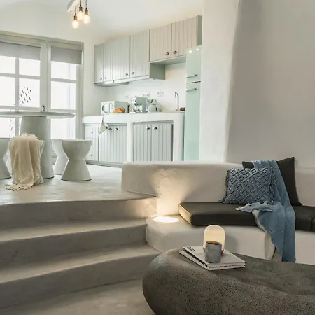 Apartment Yposkafon Concept Two-bedroom With Private Jacuzzi And Hamam