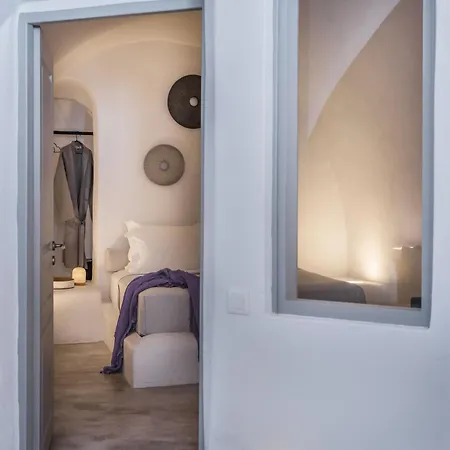 Yposkafon Concept Two-bedroom With Private Jacuzzi And Hamam * Megalochori (Santorini)