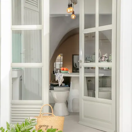 Yposkafon Concept Two-bedroom With Private Jacuzzi And Hamam