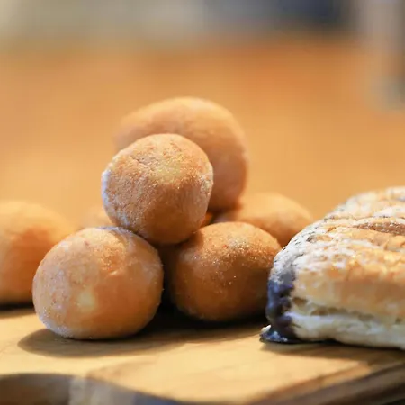 Apartment Yposkafon Concept Two-bedroom With Private Jacuzzi And Hamam Megalochori (Santorini)