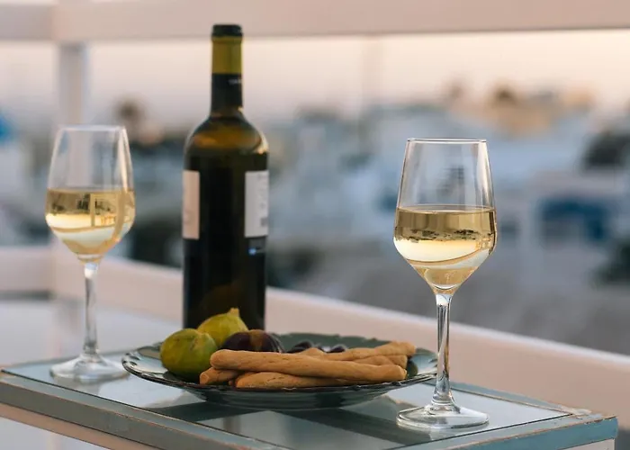 Apartmán Yposkafon Concept Two-bedroom With Private Jacuzzi And Hamam *