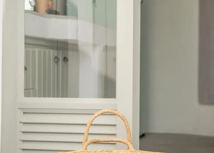 Apartamento Yposkafon Concept Two-bedroom With Private Jacuzzi And Hamam