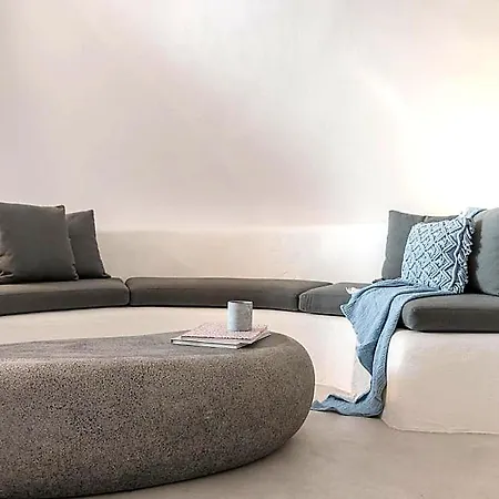 Apartmán Yposkafon Concept Two-bedroom With Private Jacuzzi And Hamam Megalochori (Santorini)